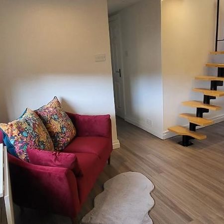 Beautiful Holiday Studio In The Heart Of Rochester Rochester  Esterno foto